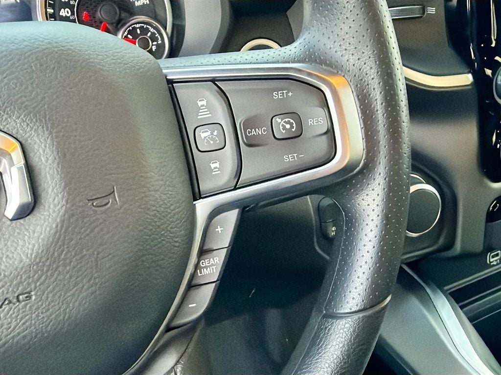 2026 RAM Ram 1500 RAM 1500 EXPRESS CREW CAB 4X4 5'7' BOX