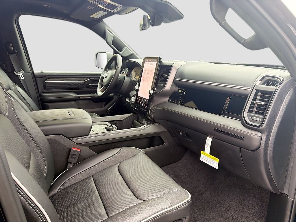 2026 RAM Ram 1500 RAM 1500 LIMITED CREW CAB 4X4 5'7' BOX