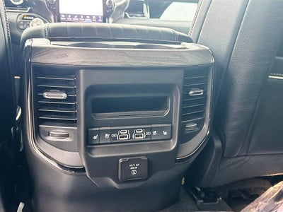 2026 RAM Ram 1500 RAM 1500 LIMITED CREW CAB 4X4 5'7' BOX