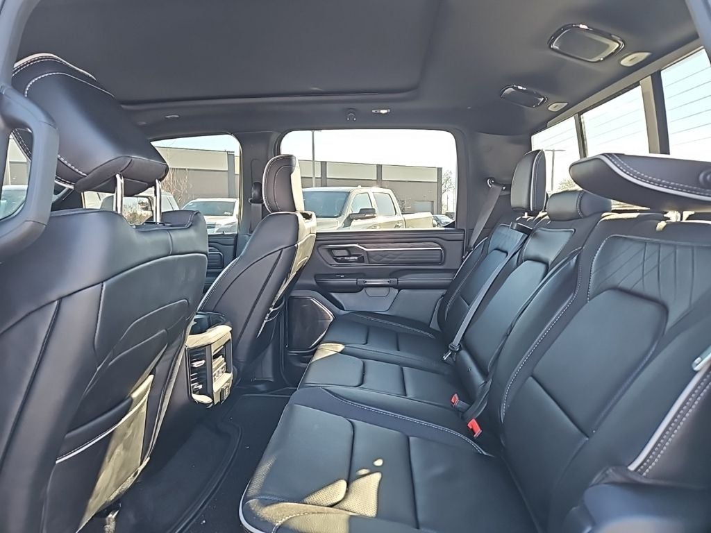 2025 RAM 1500 Limited Crew Cab 4x4 5'7' Box