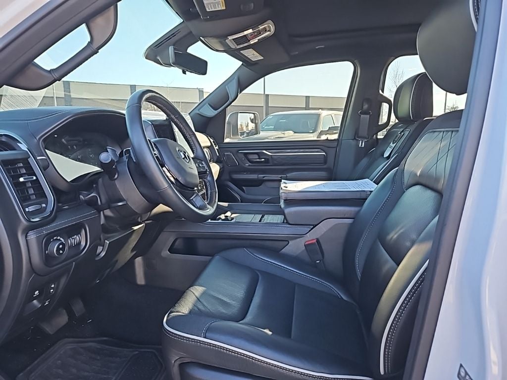 2025 RAM 1500 Limited Crew Cab 4x4 5'7' Box