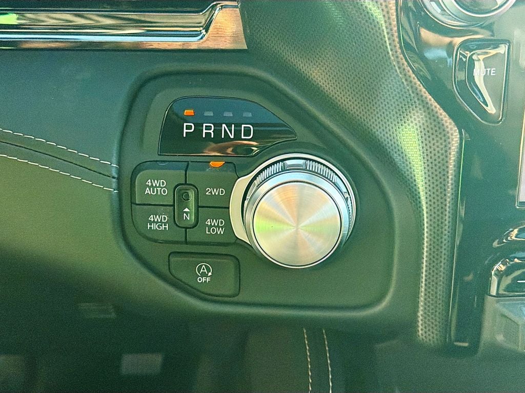 2026 RAM Ram 1500 RAM 1500 LIMITED CREW CAB 4X4 5'7' BOX