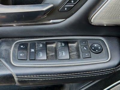 2021 RAM 1500 Limited Crew Cab 4x4 5'7' Box