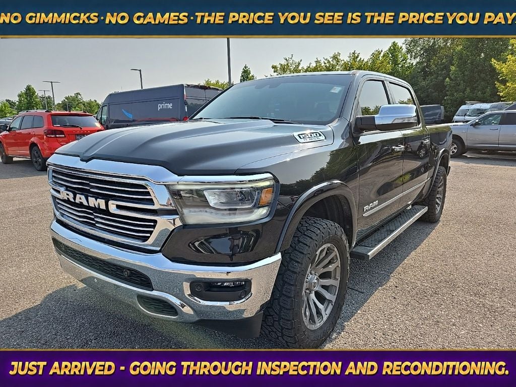 2022 RAM 1500 Laramie Crew Cab 4x4 5'7' Box