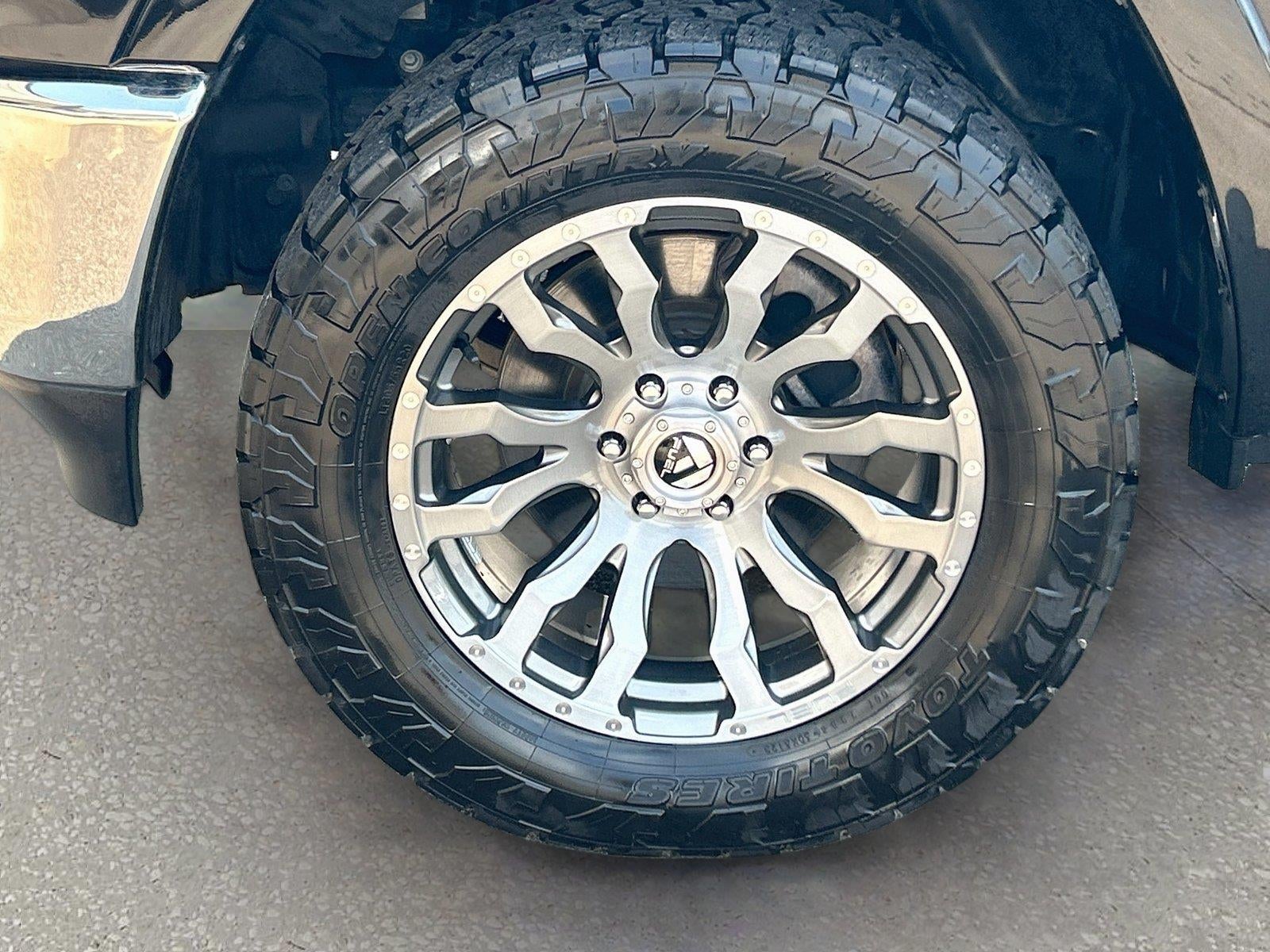 2022 RAM 1500 Laramie Crew Cab 4x4 5'7' Box