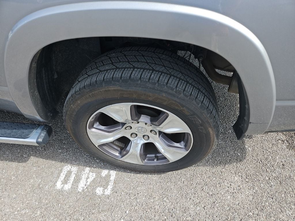 2021 RAM 1500 Laramie Crew Cab 4x4 5'7' Box