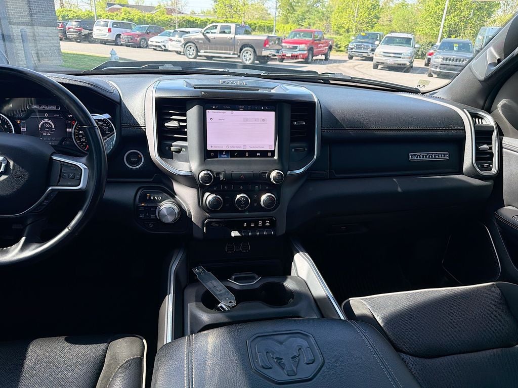2022 RAM 1500 Laramie Crew Cab 4x4 5'7' Box