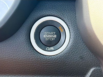 2022 RAM 1500 Laramie Crew Cab 4x4 5'7' Box
