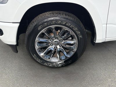 2022 RAM 1500 Laramie Crew Cab 4x4 5'7' Box