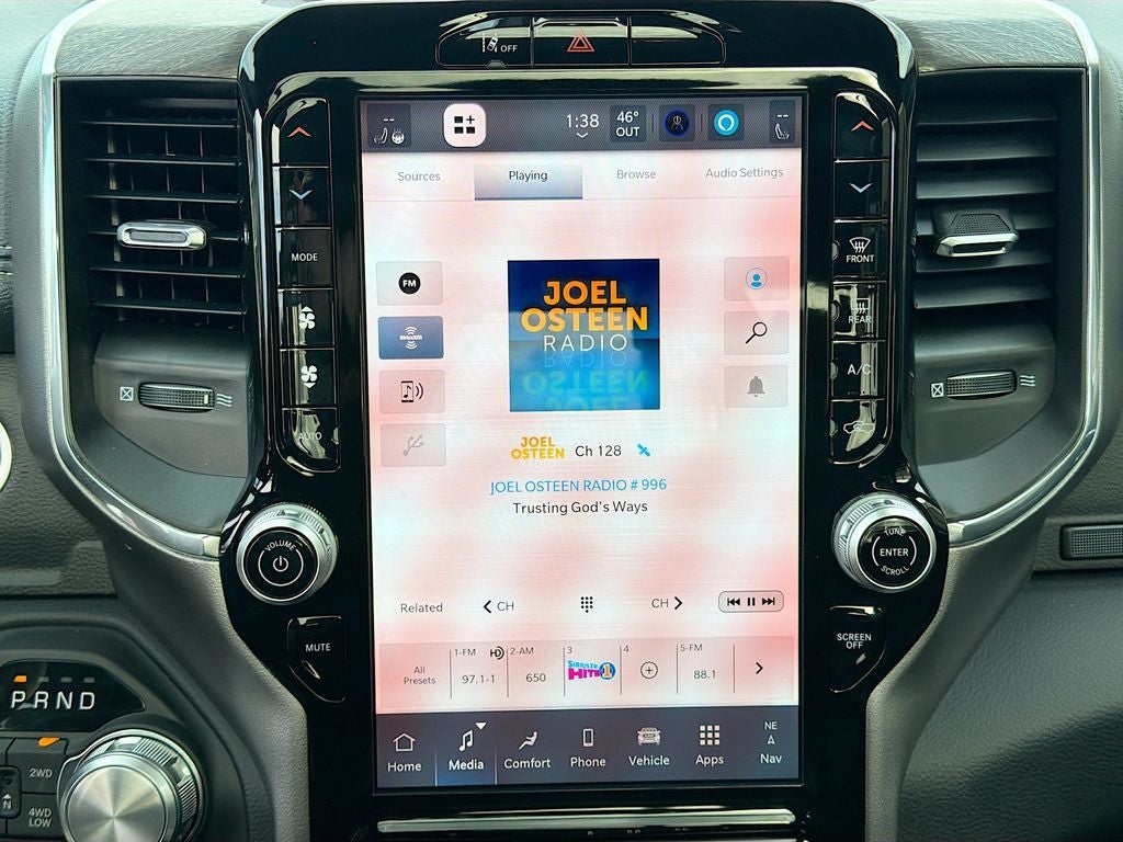 2026 RAM Ram 1500 RAM 1500 LARAMIE CREW CAB 4X4 5'7' BOX