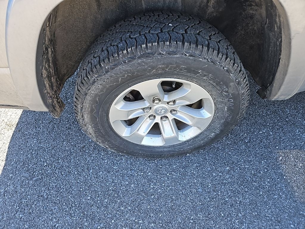 2022 RAM 1500 Laramie Crew Cab 4x4 5'7' Box