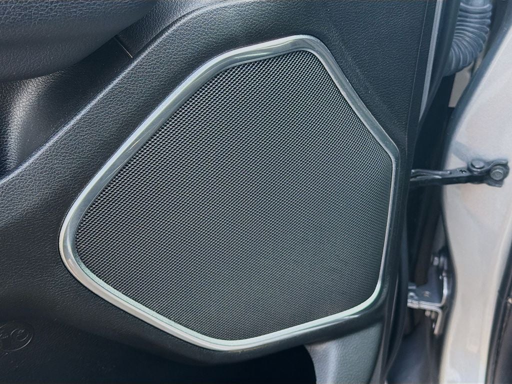 2022 RAM 1500 Laramie Crew Cab 4x4 5'7' Box