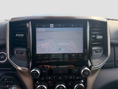 2022 RAM 1500 Laramie Crew Cab 4x4 5'7' Box