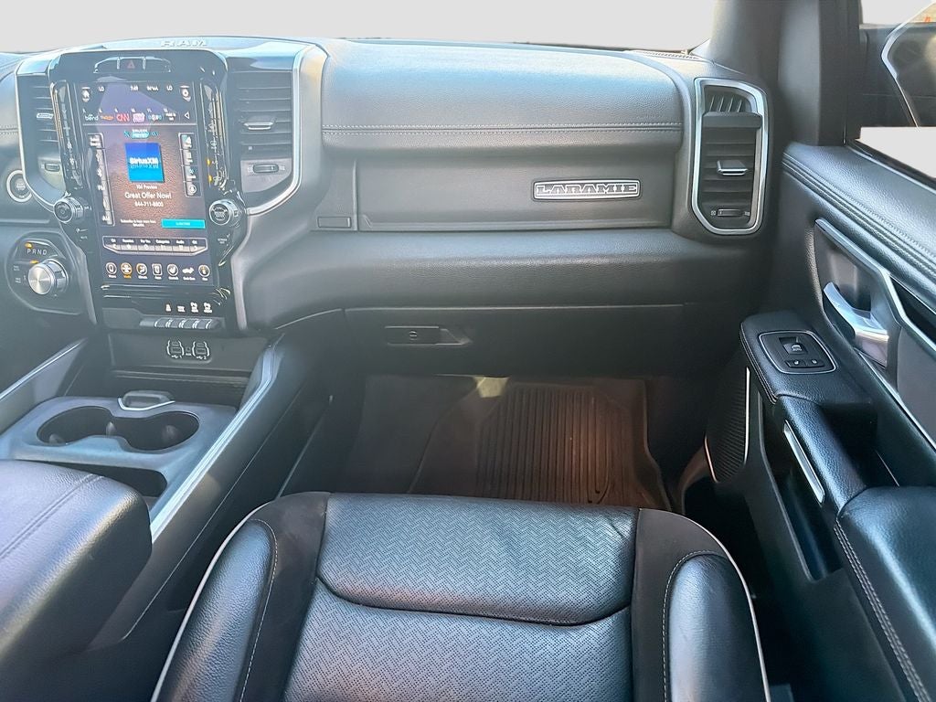 2021 RAM 1500 Laramie Crew Cab 4x4 5'7' Box
