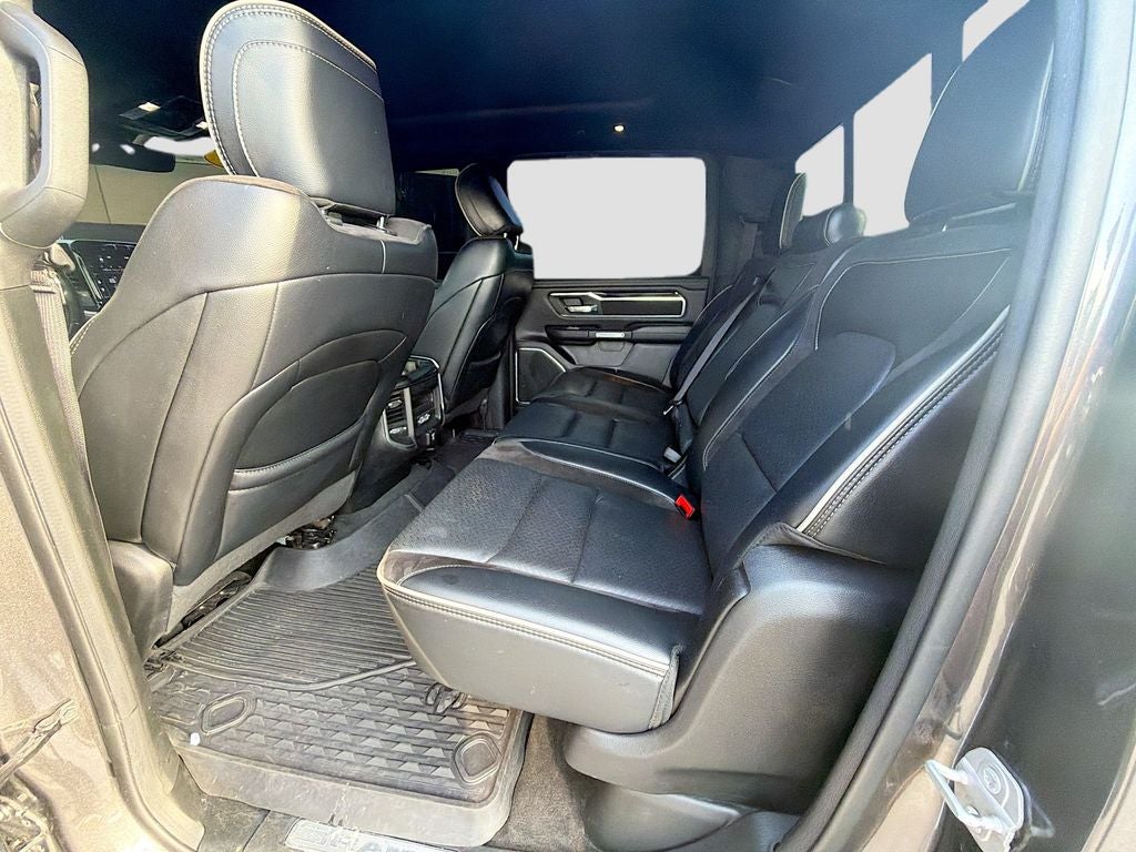 2021 RAM 1500 Laramie Crew Cab 4x4 5'7' Box