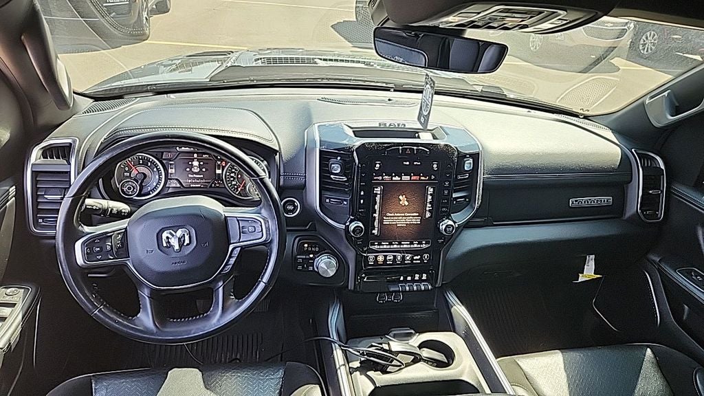 2021 RAM 1500 Laramie Crew Cab 4x4 5'7' Box