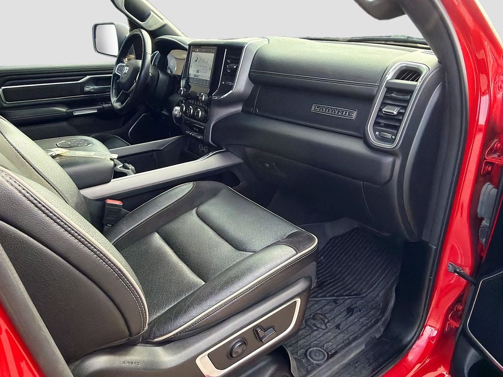 2023 RAM 1500 Laramie Crew Cab 4x4 5'7' Box