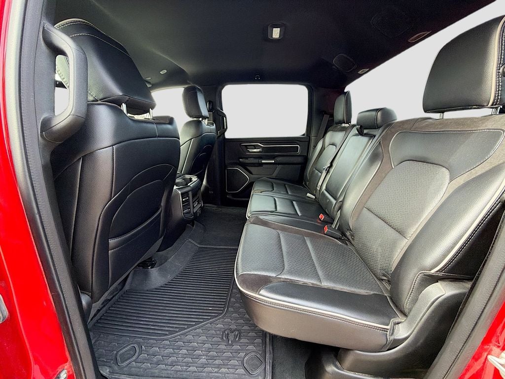 2023 RAM 1500 Laramie Crew Cab 4x4 5'7' Box