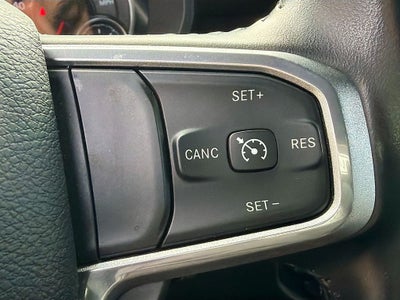 2023 RAM 1500 Laramie Crew Cab 4x4 5'7' Box