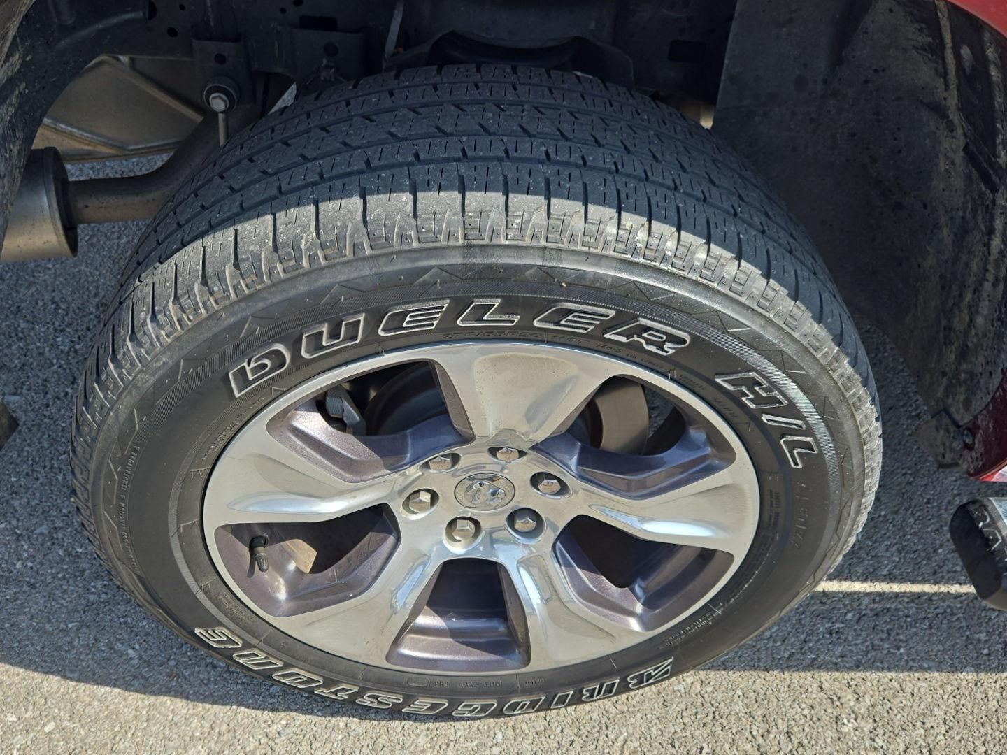 2022 RAM 1500 Laramie Crew Cab 4x4 5'7' Box