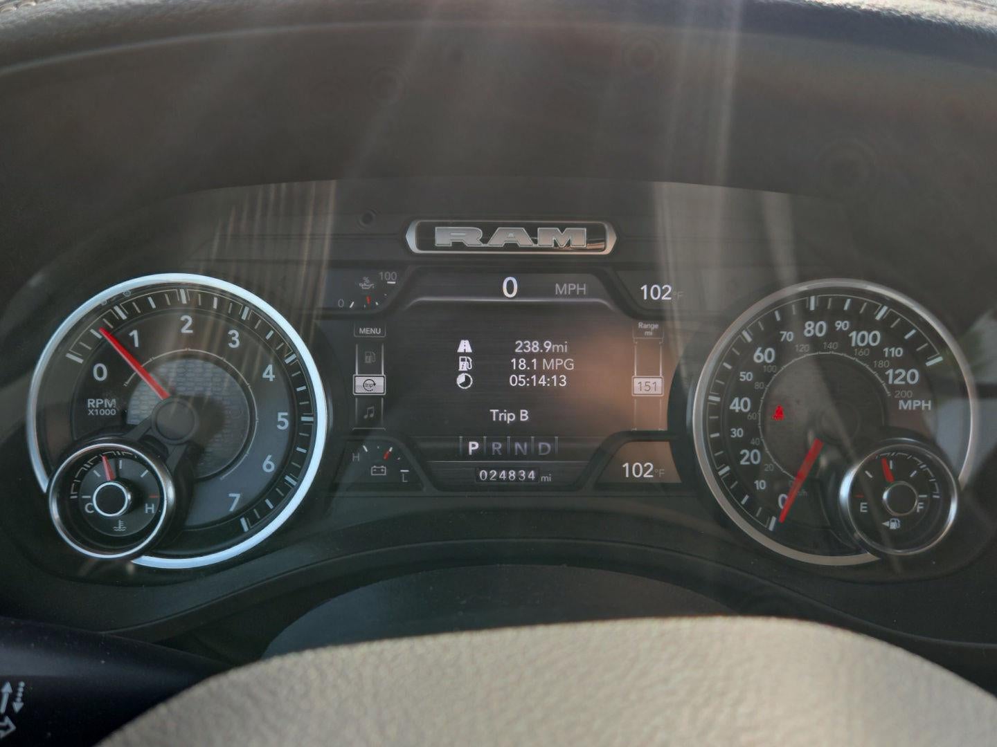 2022 RAM 1500 Laramie Crew Cab 4x4 5'7' Box