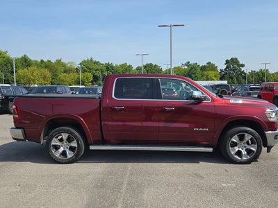 2022 RAM 1500 Laramie Crew Cab 4x4 5'7' Box