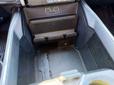 2023 RAM 1500 Laramie Crew Cab 4x4 5'7' Box