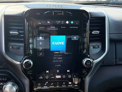 2023 RAM 1500 Laramie Crew Cab 4x4 5'7' Box