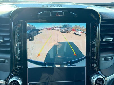 2023 RAM 1500 Laramie Crew Cab 4x4 5'7' Box