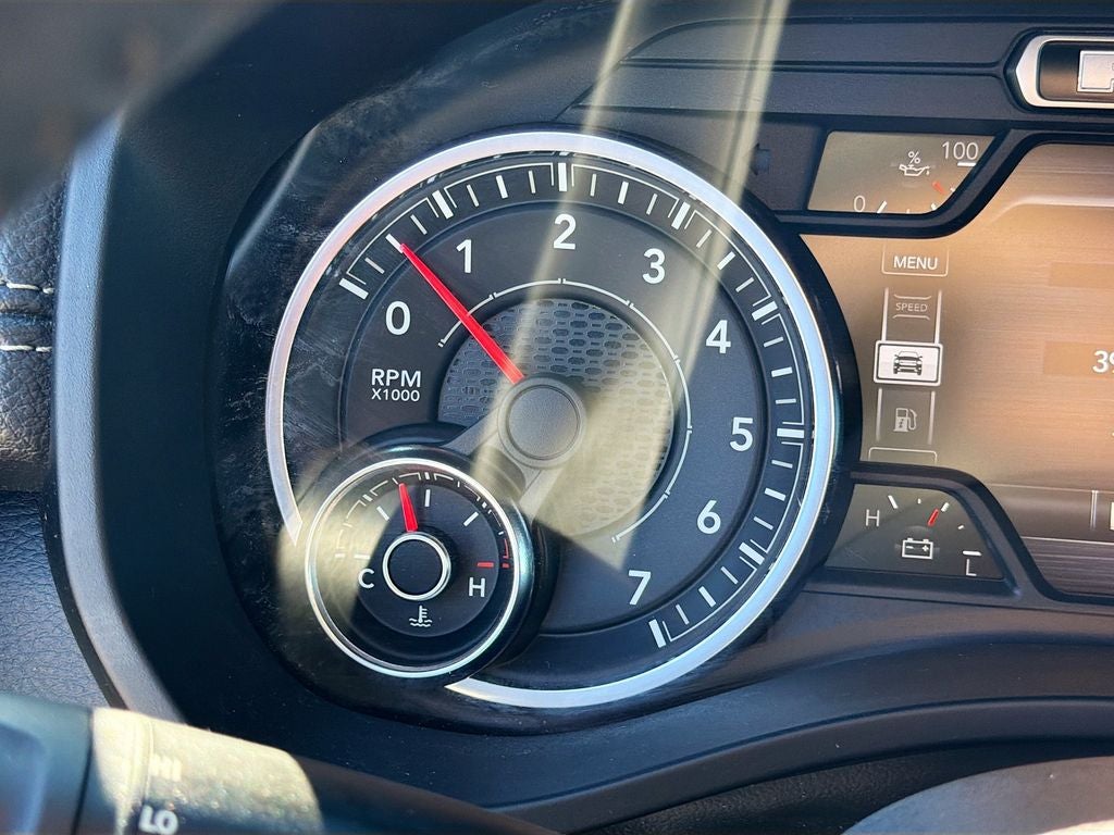 2023 RAM 1500 Laramie Crew Cab 4x4 5'7' Box