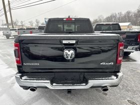 2019 RAM 1500 Laramie Crew Cab 4x4 5'7' Box