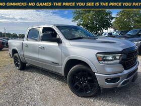 2022 RAM 1500 Laramie Crew Cab 4x4 5'7' Box
