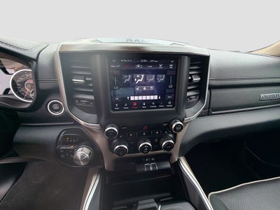 2020 RAM 1500 Laramie Crew Cab 4x4 5'7' Box