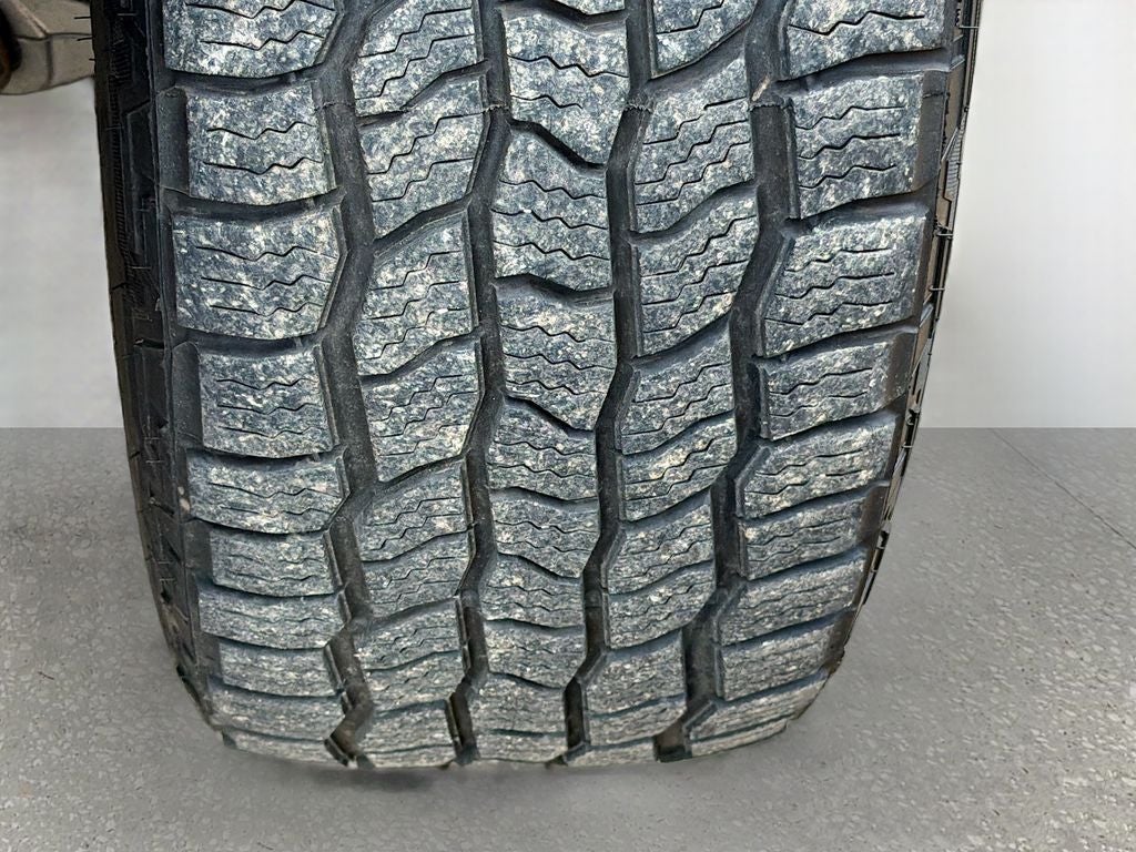 2020 RAM 1500 Laramie Crew Cab 4x4 5'7' Box