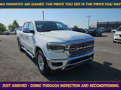 2021 RAM 1500 Laramie Crew Cab 4x4 5'7' Box