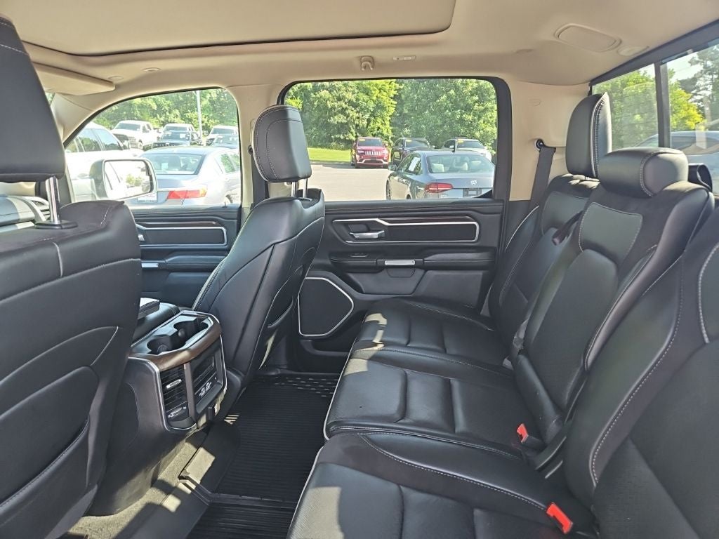 2021 RAM 1500 Laramie Crew Cab 4x4 5'7' Box