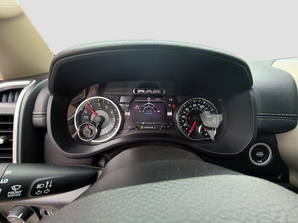 2021 RAM 1500 Laramie Crew Cab 4x4 5'7' Box