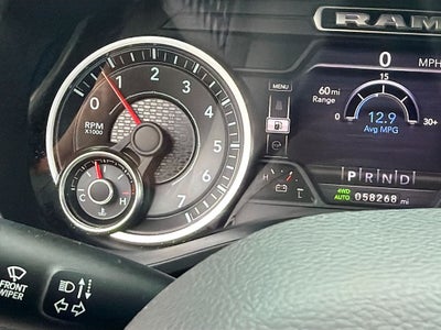 2021 RAM 1500 Laramie Crew Cab 4x4 5'7' Box