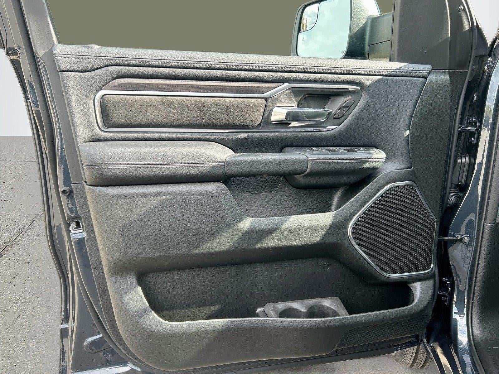 2027 RAM Ram 1500 RAM 1500 LARAMIE CREW CAB 4X4 5'7' BOX