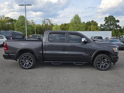 2019 RAM 1500 Laramie Crew Cab 4x4 5'7' Box
