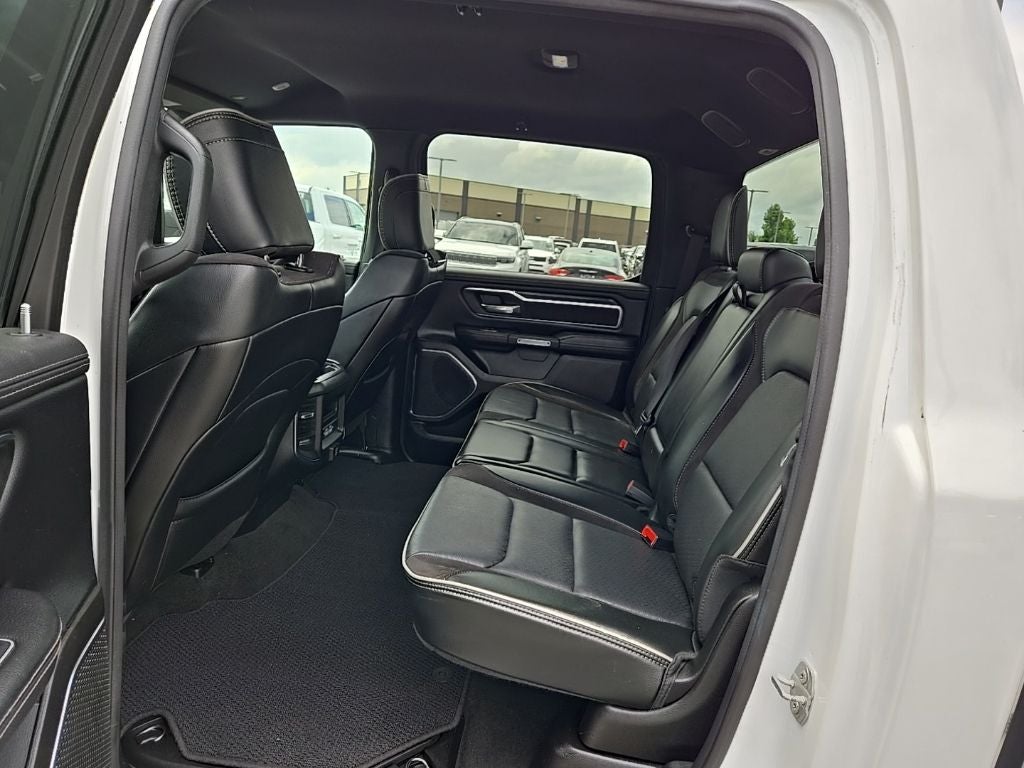 2024 RAM 1500 Laramie Crew Cab 4x4 5'7' Box