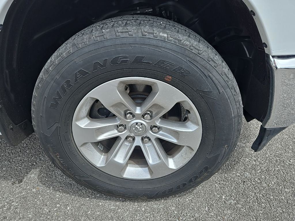2024 RAM 1500 Laramie Crew Cab 4x4 5'7' Box