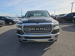 2020 RAM 1500 Laramie Crew Cab 4x4 5'7' Box