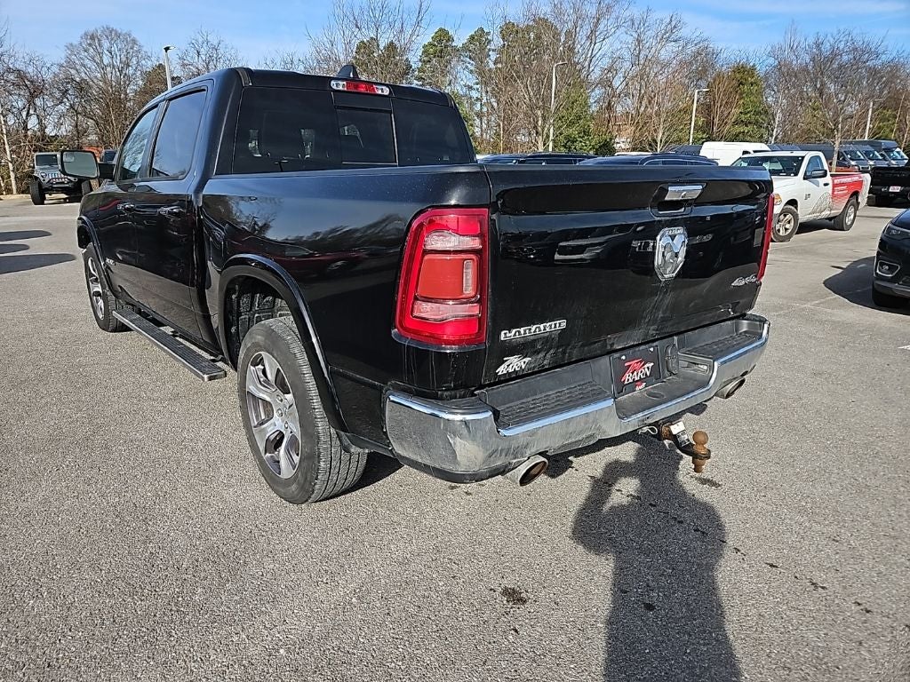 2020 RAM 1500 Laramie Crew Cab 4x4 5'7' Box