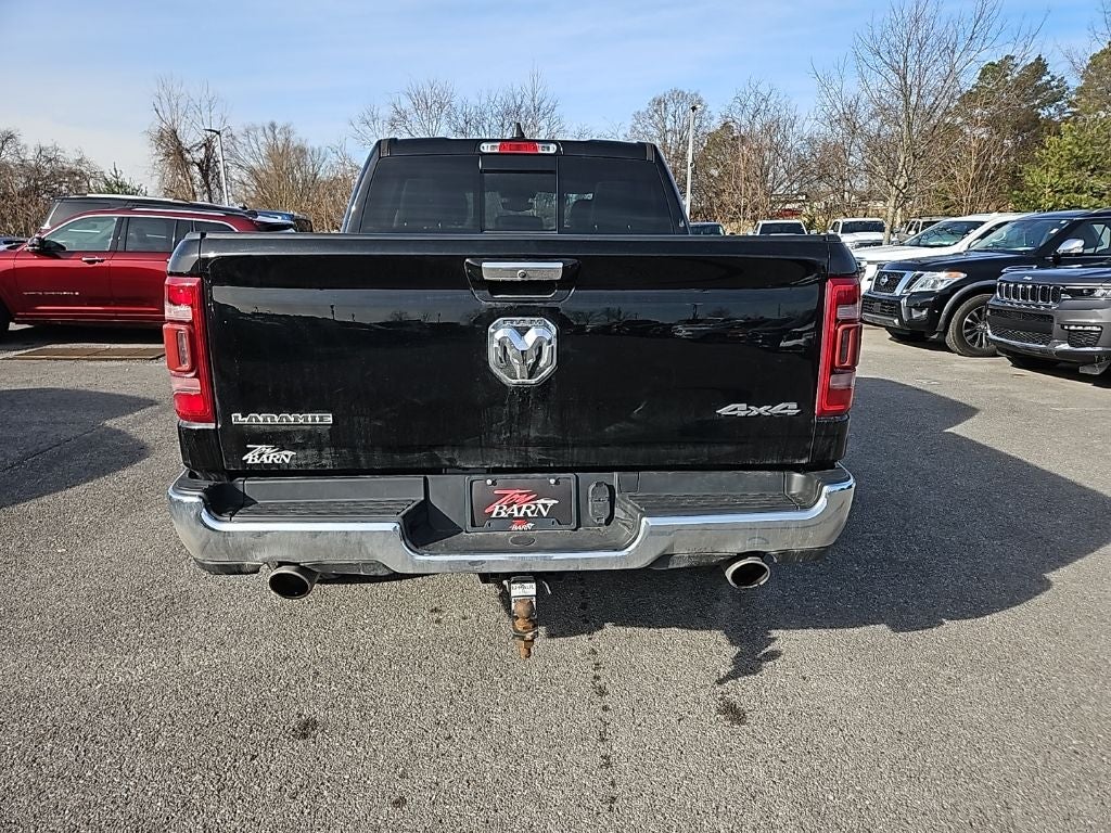 2020 RAM 1500 Laramie Crew Cab 4x4 5'7' Box