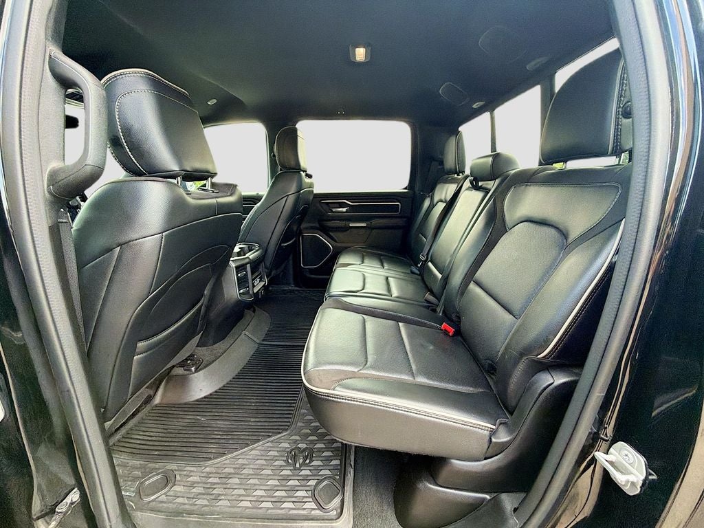 2023 RAM 1500 Laramie Crew Cab 4x4 5'7' Box