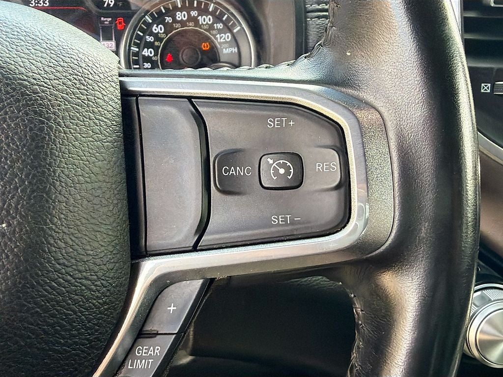 2023 RAM 1500 Laramie Crew Cab 4x4 5'7' Box