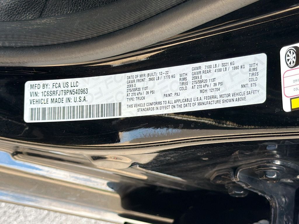2023 RAM 1500 Laramie Crew Cab 4x4 5'7' Box