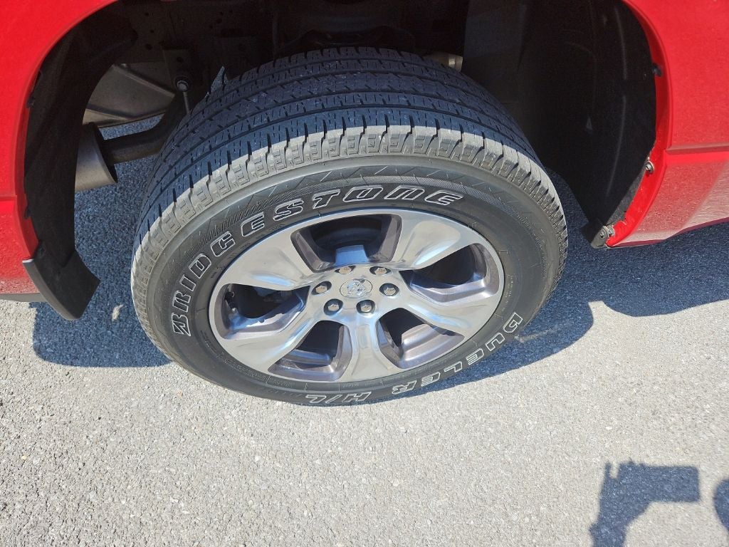 2023 RAM 1500 Laramie Crew Cab 4x4 5'7' Box