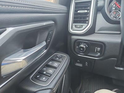 2023 RAM 1500 Laramie Crew Cab 4x4 5'7' Box